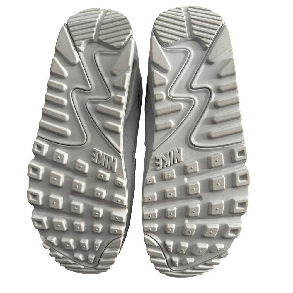 New Nike Women's Air Max 90 Shoes Sneakers - White 6.5 - Picture 9 of 9